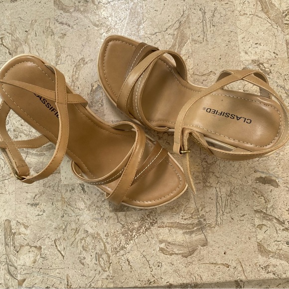 Elegant Sandal Platform Wedge Open Toe Straps Open Toe Classified Size 6 - Picture 6 of 10